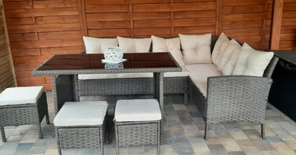 Mobilier-de-gradina-realizat-din-technorattan-–-verificam-daca-merita.jpg