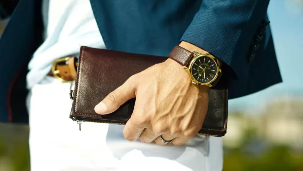 Accesorii-elegante-Ceasurile-de-mana-pentru-barbati-si-femei.jpg